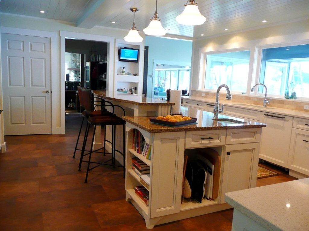 Columbia Cabinets Traditional Kitchen