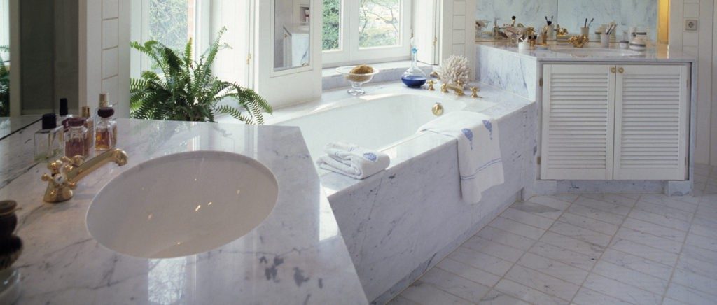 Marble-shower-and-tub